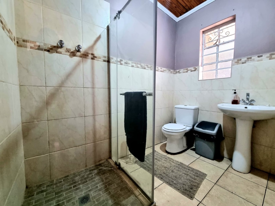 3 Bedroom Property for Sale in Beaconsfield Northern Cape